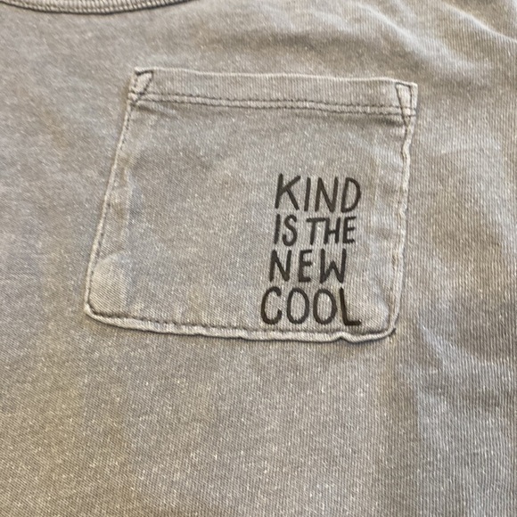 H&m Kind is the New Cool Shirt - Picture 2 of 4